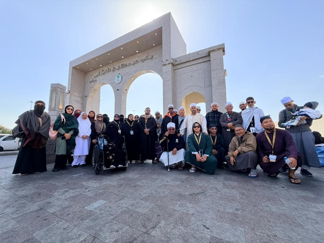 ZIARAH KE MEDAN BADAR