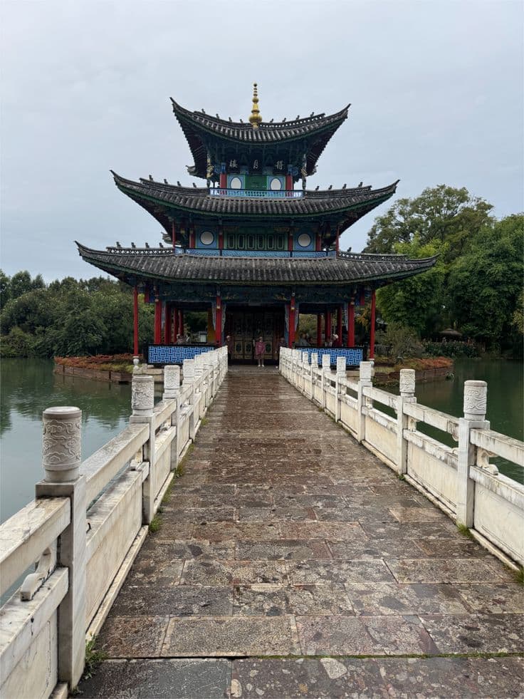 Black Dragon Pool Park